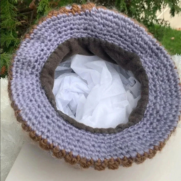 Knit Lavender Hat w/ Flower - Picture 5 of 6